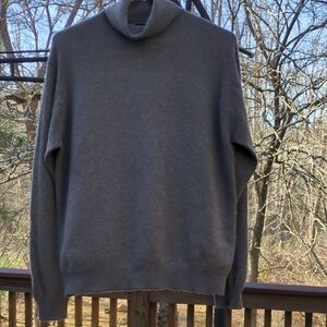 Womens Brown Turtleneck Cashmere Sweater